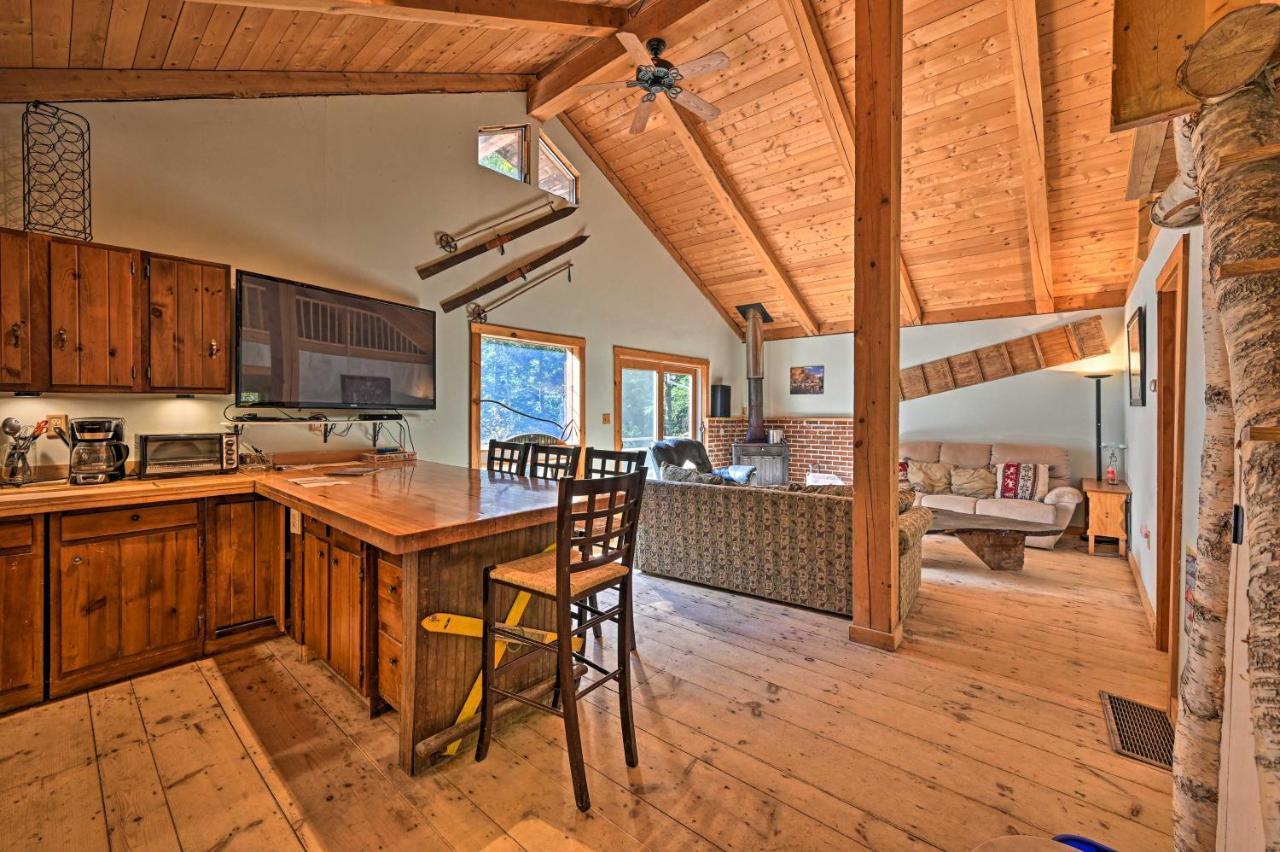 Remote Cabin With Fire Pit 3 Miles To Stowe Mtn! Dış mekan fotoğraf