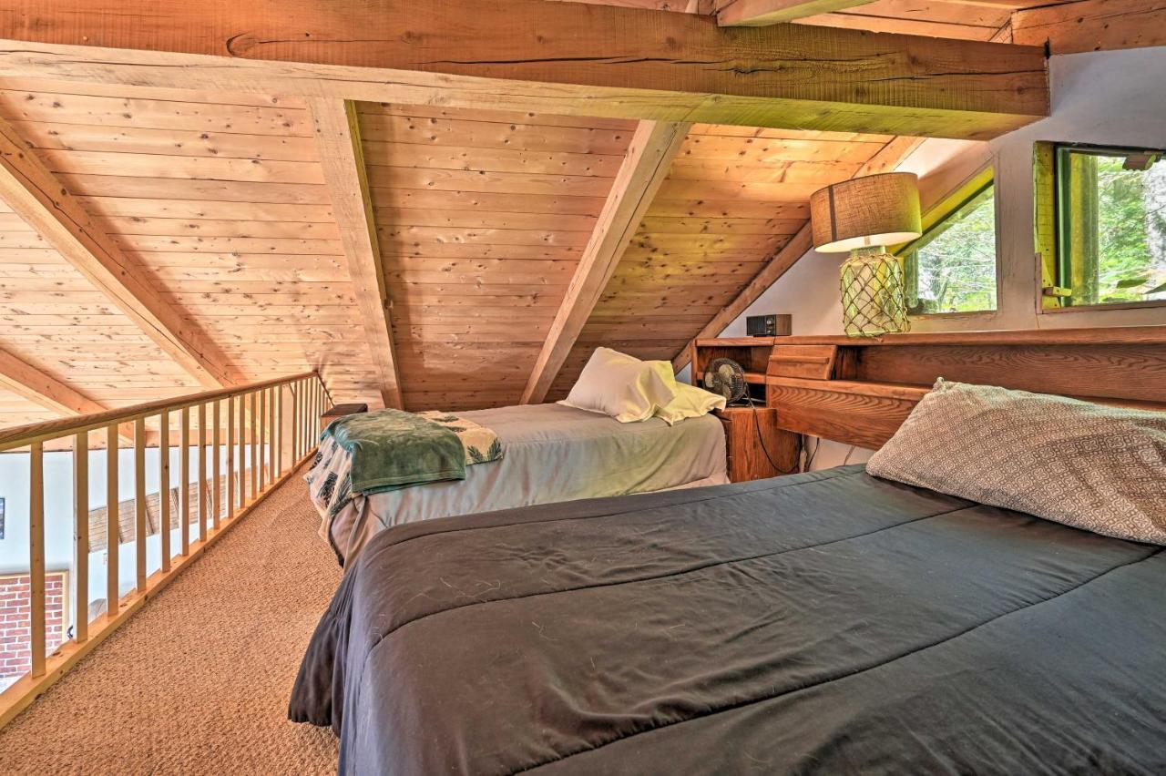 Remote Cabin With Fire Pit 3 Miles To Stowe Mtn! Dış mekan fotoğraf