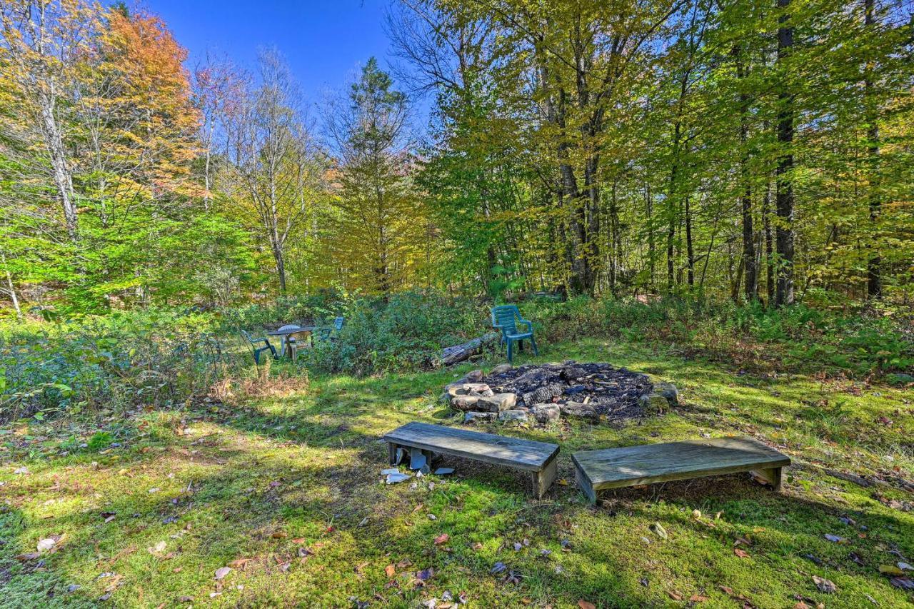 Remote Cabin With Fire Pit 3 Miles To Stowe Mtn! Dış mekan fotoğraf